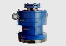 Reactor agitator seal
